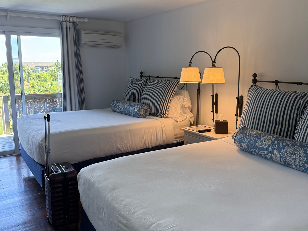 Menemsha Inn & Cottages主图
