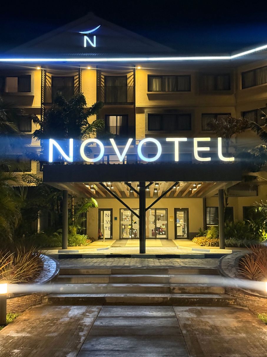 科托努奥利沙诺富特酒店-旅行者
