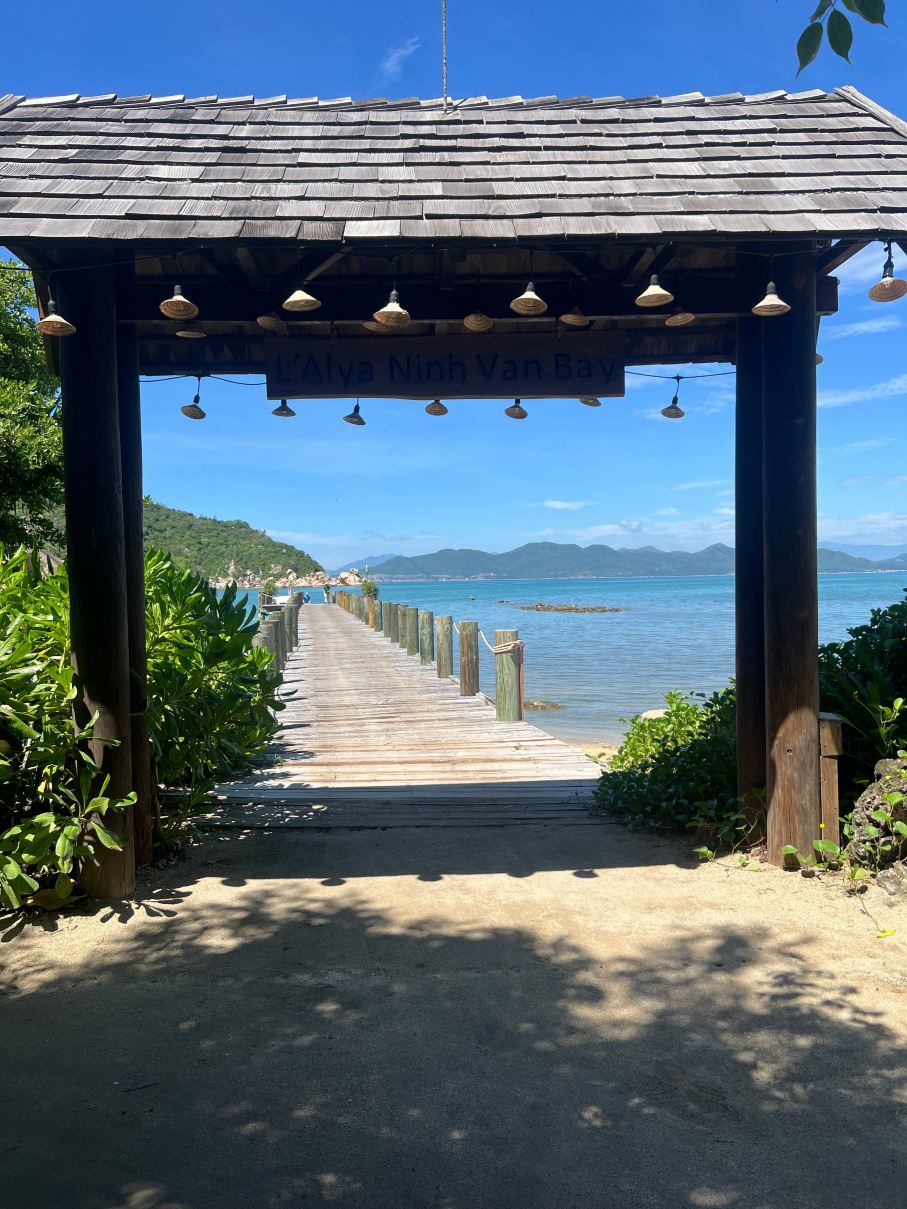 宁万湾阿尔雅酒店-旅行者