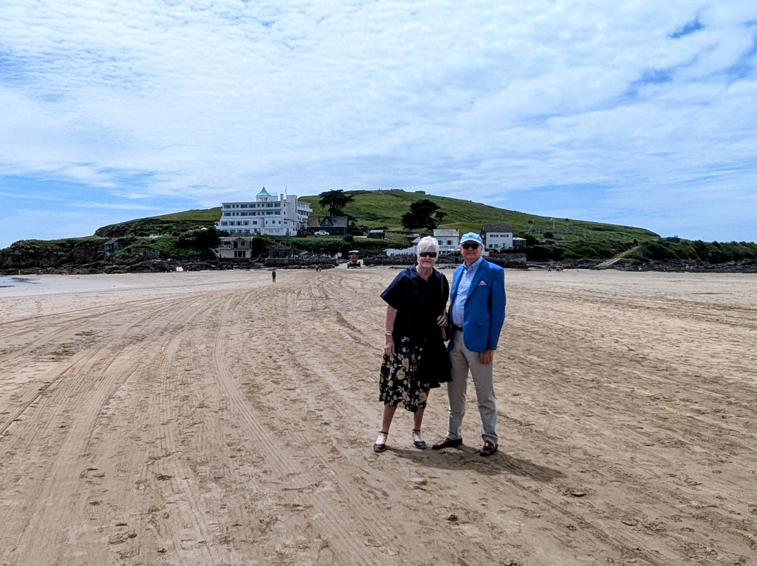 Unique Devon Tours-牛顿阿伯里必去景点