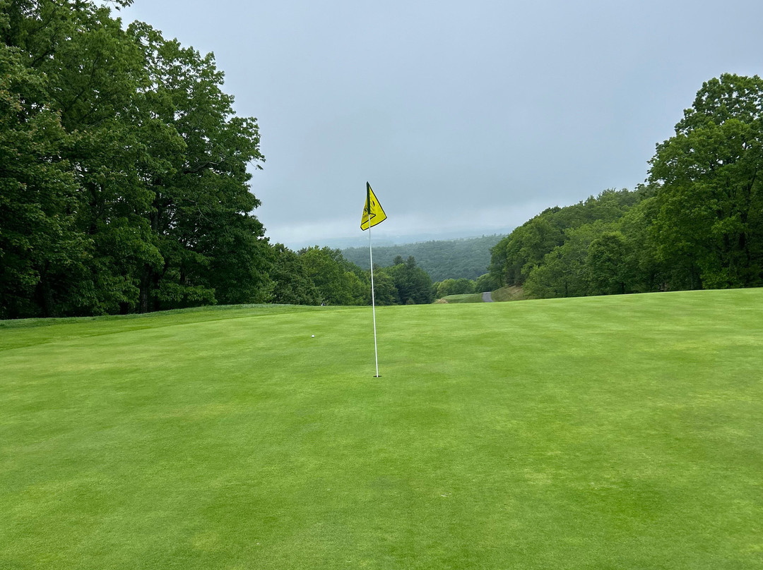 Olde Beau Resort and Golf Club-Roaring Gap必去景点