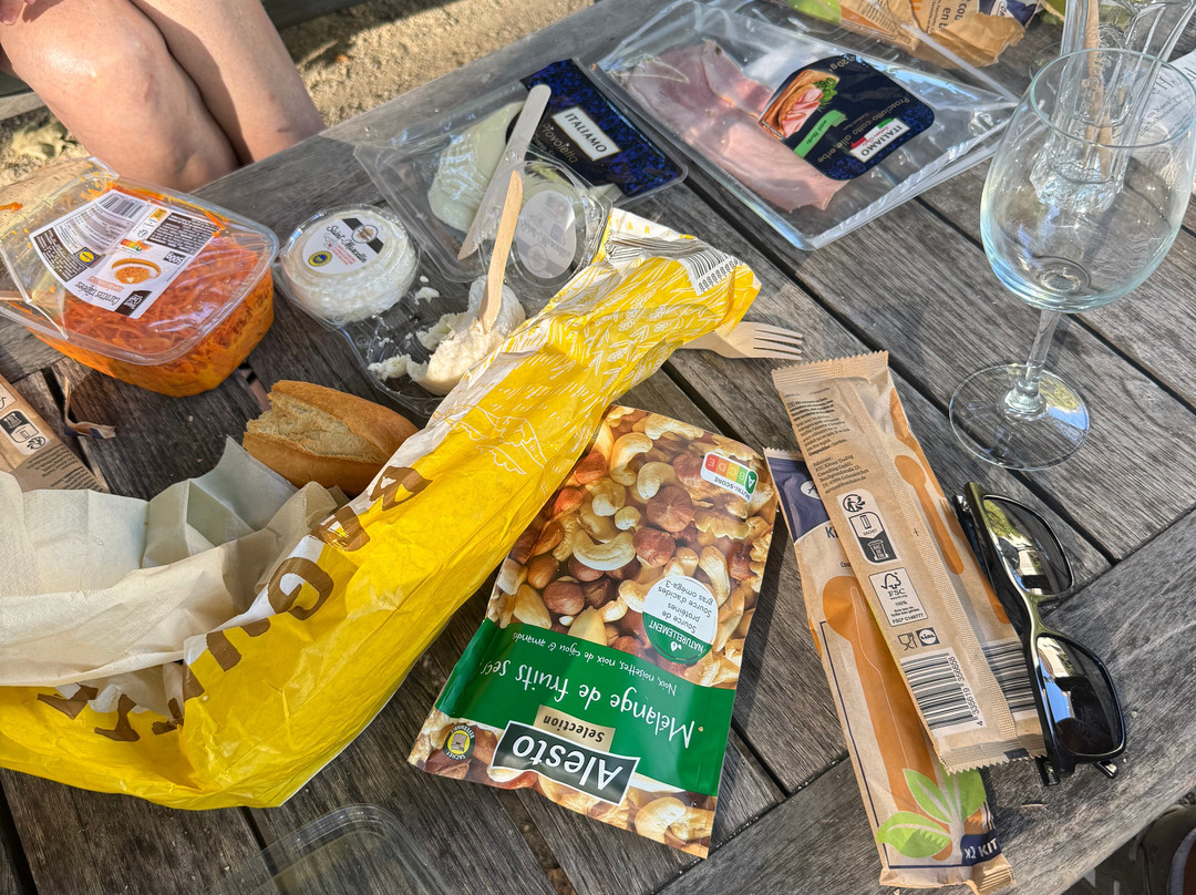 艾伊斯城堡酒店主图