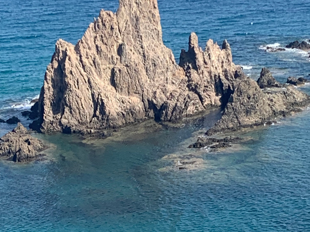 Arrecife de Las Sirenas-阿尔梅里亚省必去景点