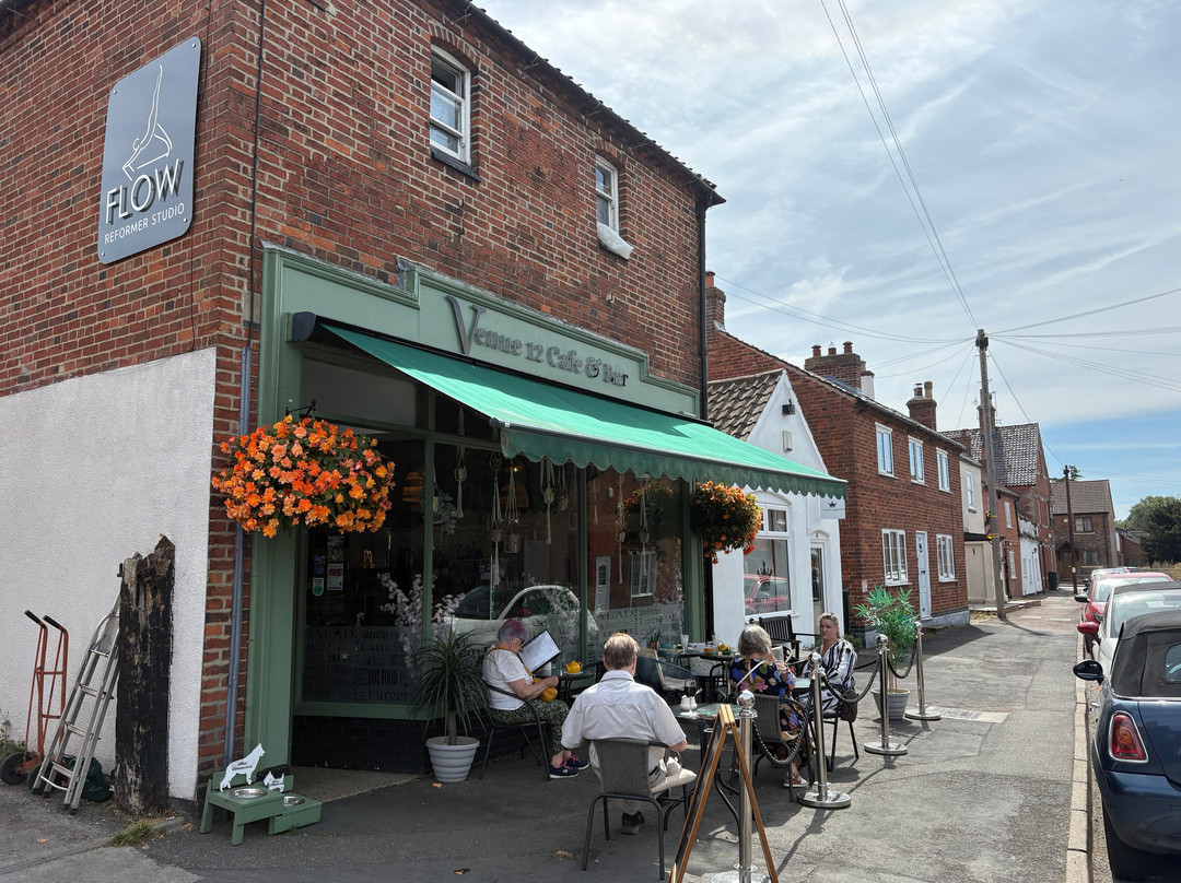 Venue 12 Bar and Cafe