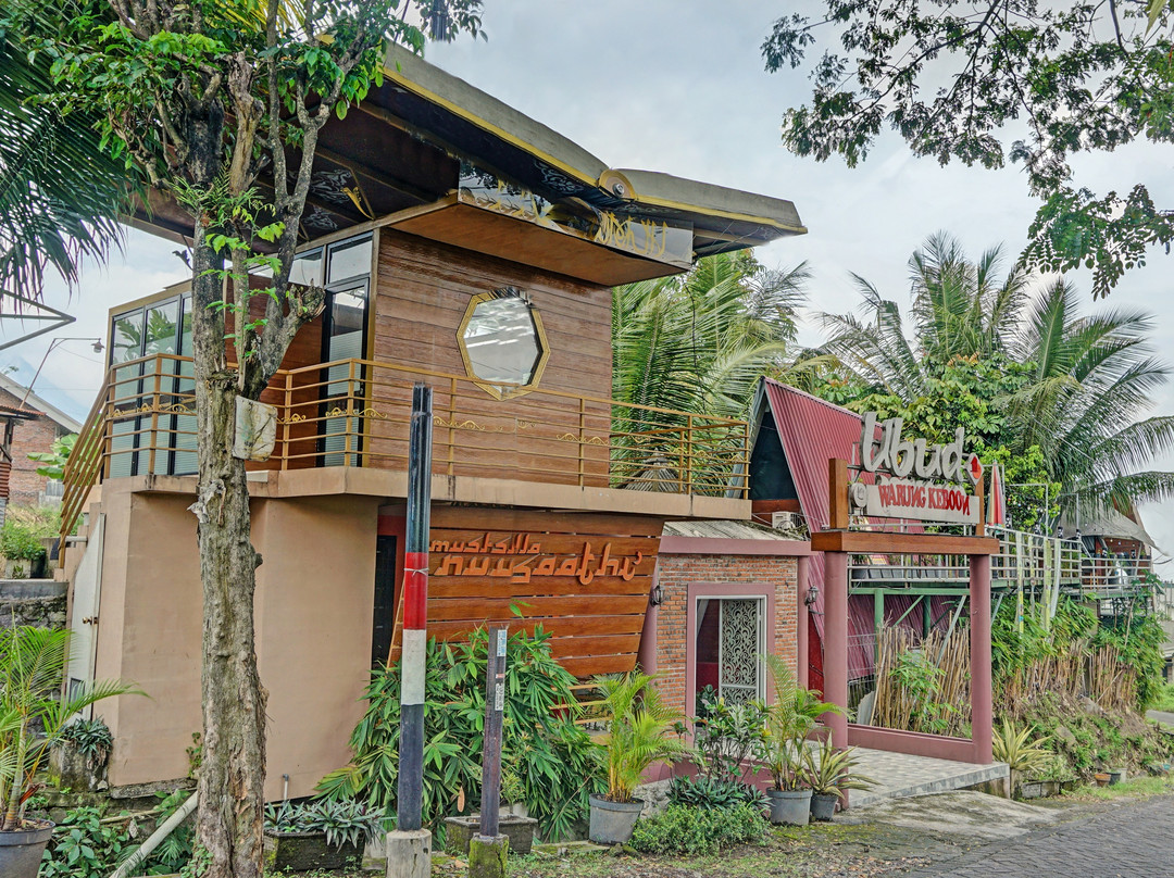 Life 92084 Candi Candi 乌布伊斯兰旅馆