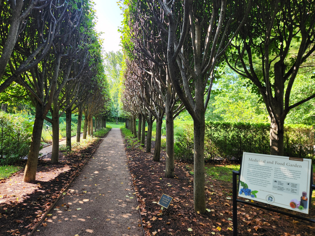 The K.C. Irving Environmental Science Centre and Harriet Irving Botanical Gardens-Wolfville必去景点