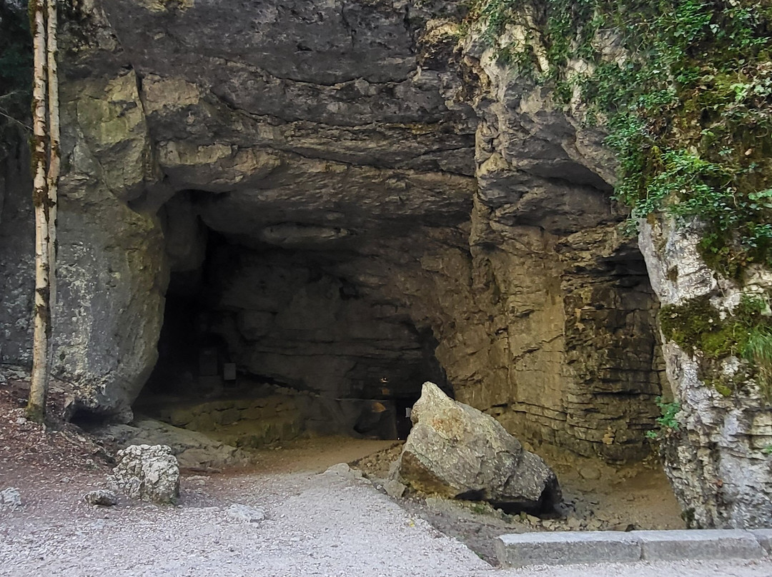 Site Historique des Grottes de Saint-Christophe-Saint-Christophe必去景点