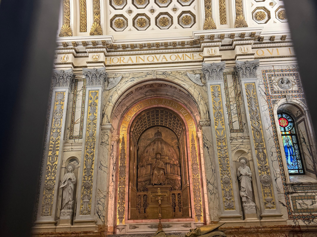 Mary, Queen of the World Cathedral-蒙特利尔必去景点