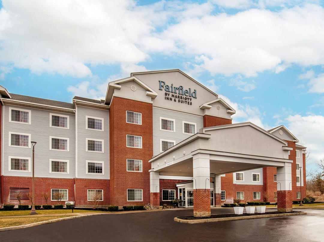 Burnt Hills酒店住宿-Fairfield by Marriott Inn & Suites Saratoga Malta