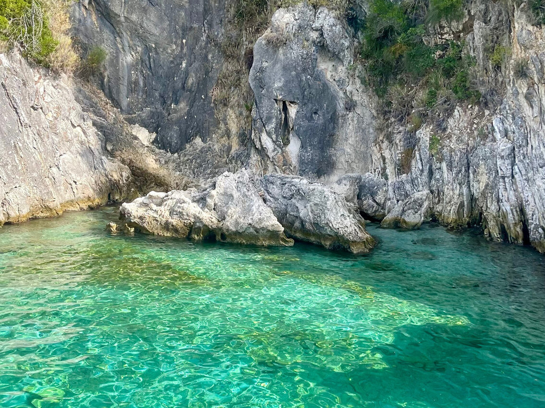 Madalena Boat Trips-Gouvia必去景点