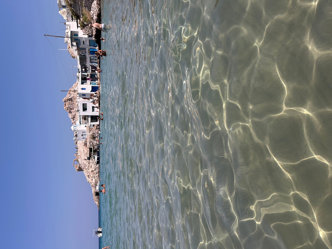 Firopotamos Beach-米洛斯岛必去景点
