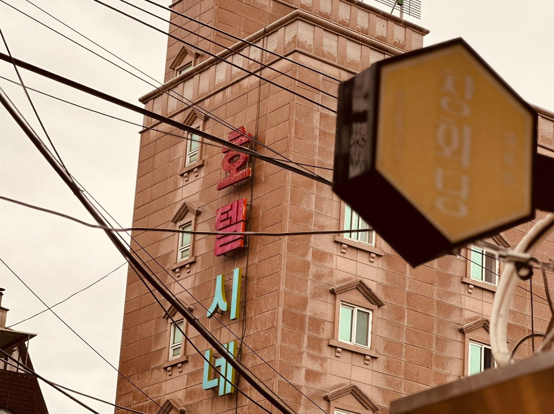 Ikseon-dong Hanok Street-首尔必去景点