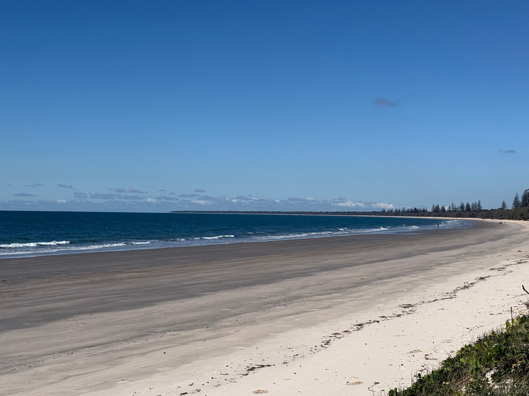 Woodgate Beach-邦德堡必去景点