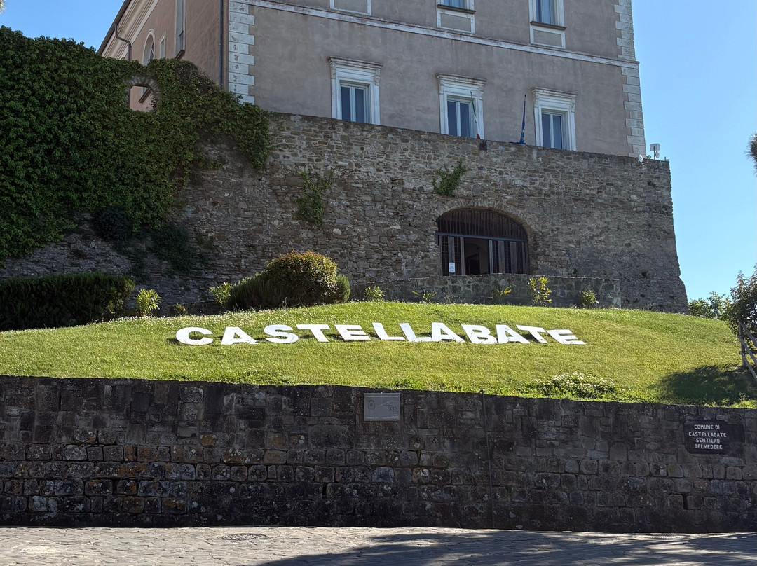 Borgo Medievale di Castellabate-Castellabate必去景点