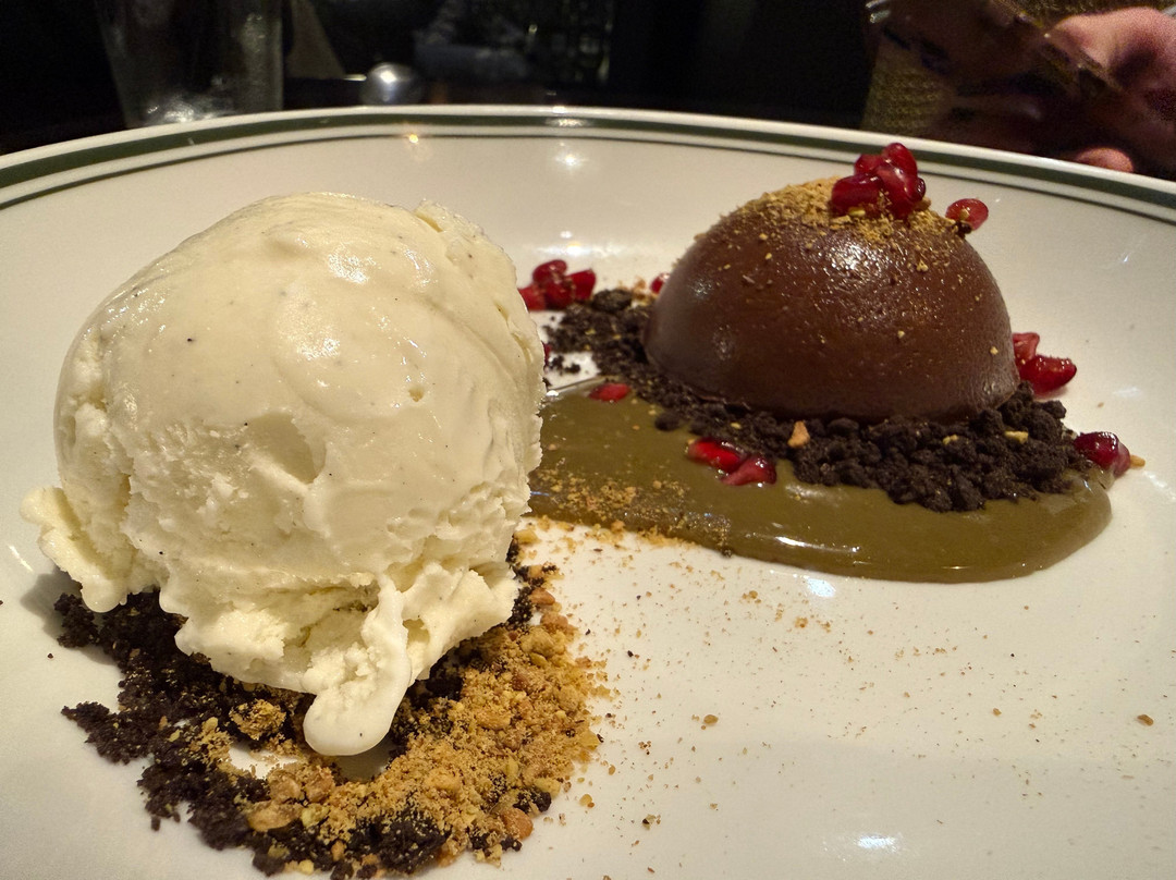 Burj, Middle Eastern Bistro