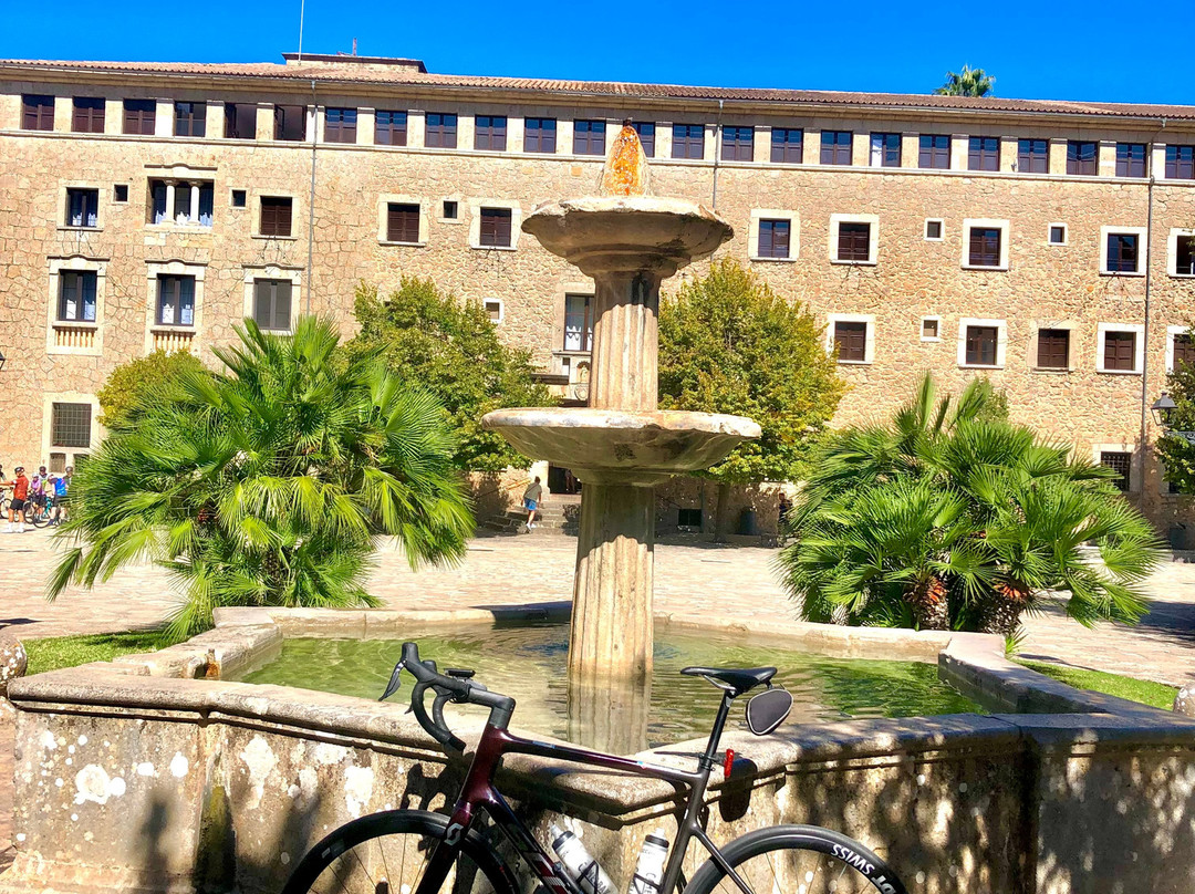 Mallorca Bike Hire-波连萨必去景点