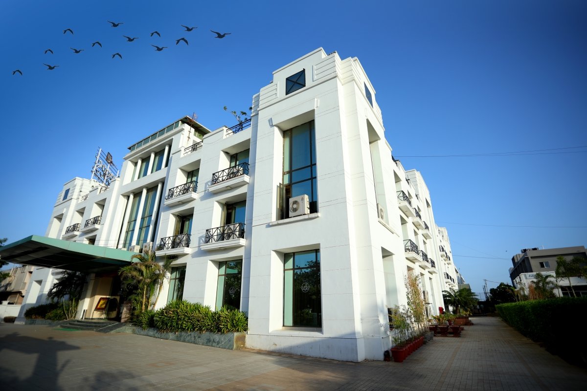Renest Gandhidham-官方