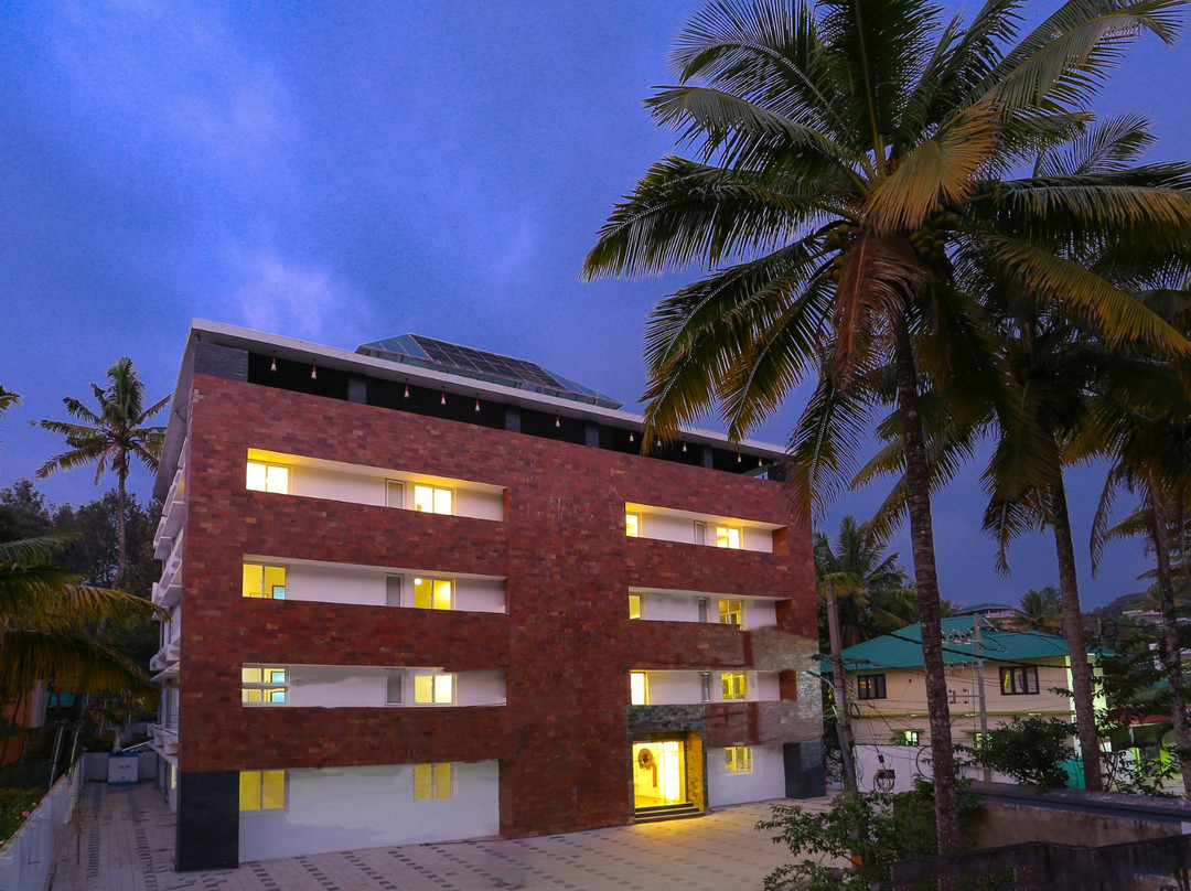 Summit Hampton Hotel