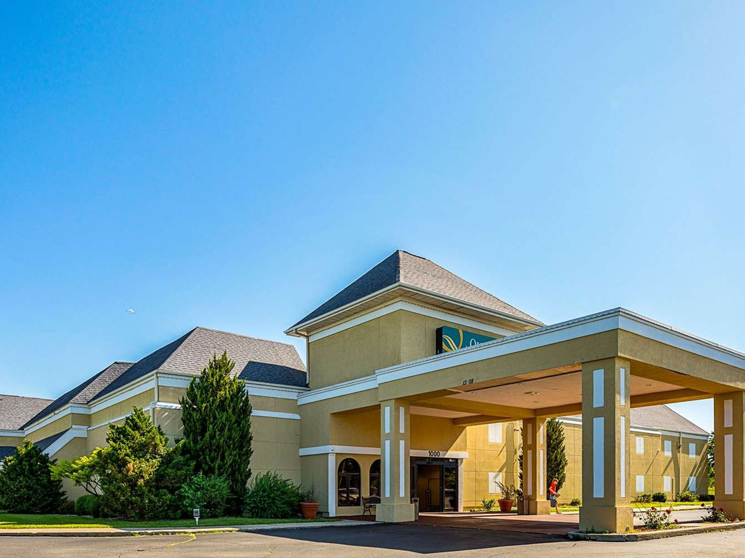 Quality Inn & Suites - Coldwater主图