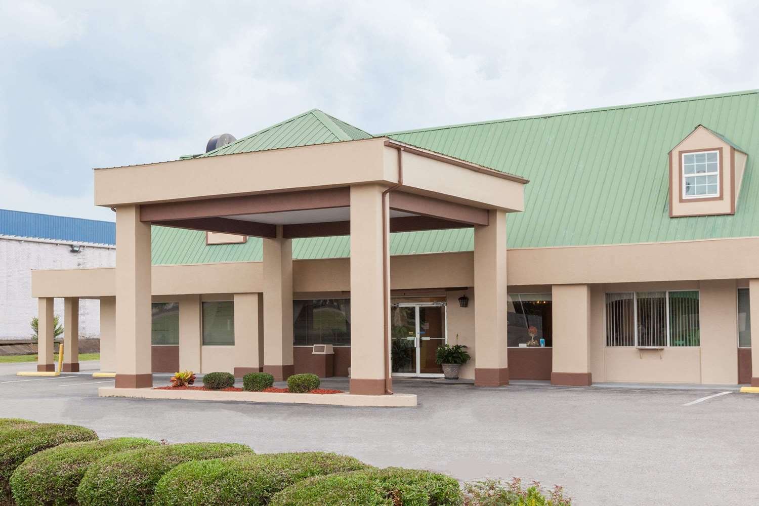Meridian Inn Hotel-官方