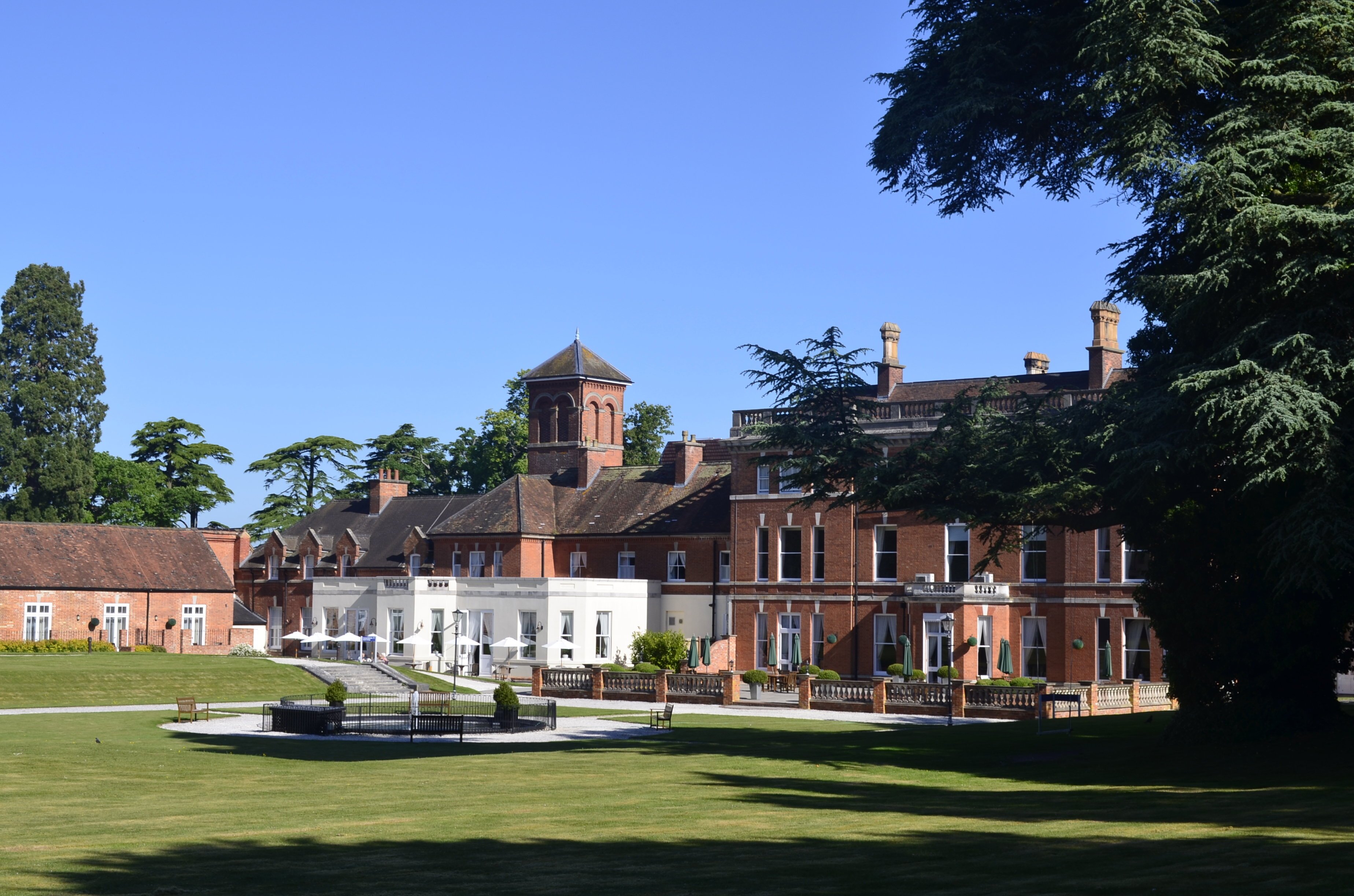 Oakley Hall Hotel-官方