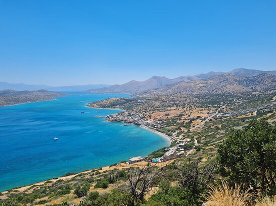 Selena Village主图