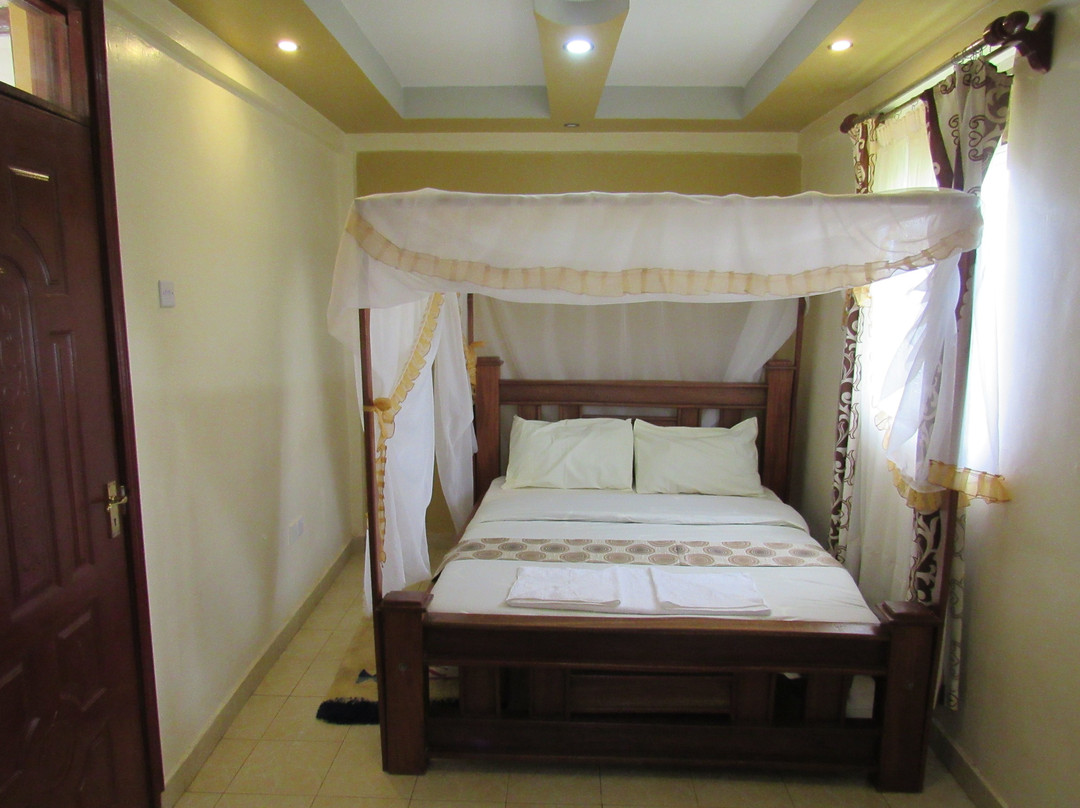 Bondo Travellers Hotel