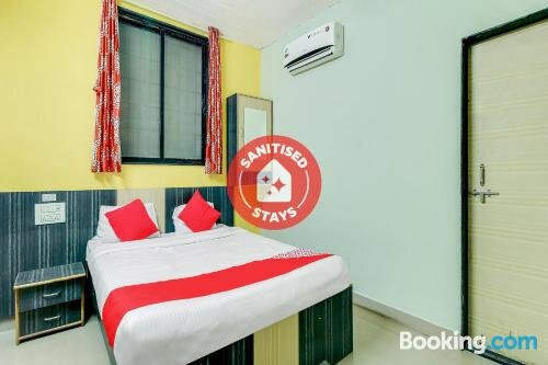 OYO 48395 Hotel Yashodhan Lodging