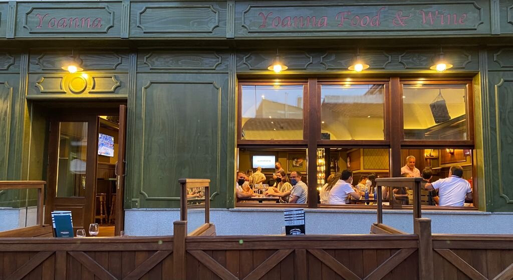 Yoanna Irish Pub Restaurante景点图片