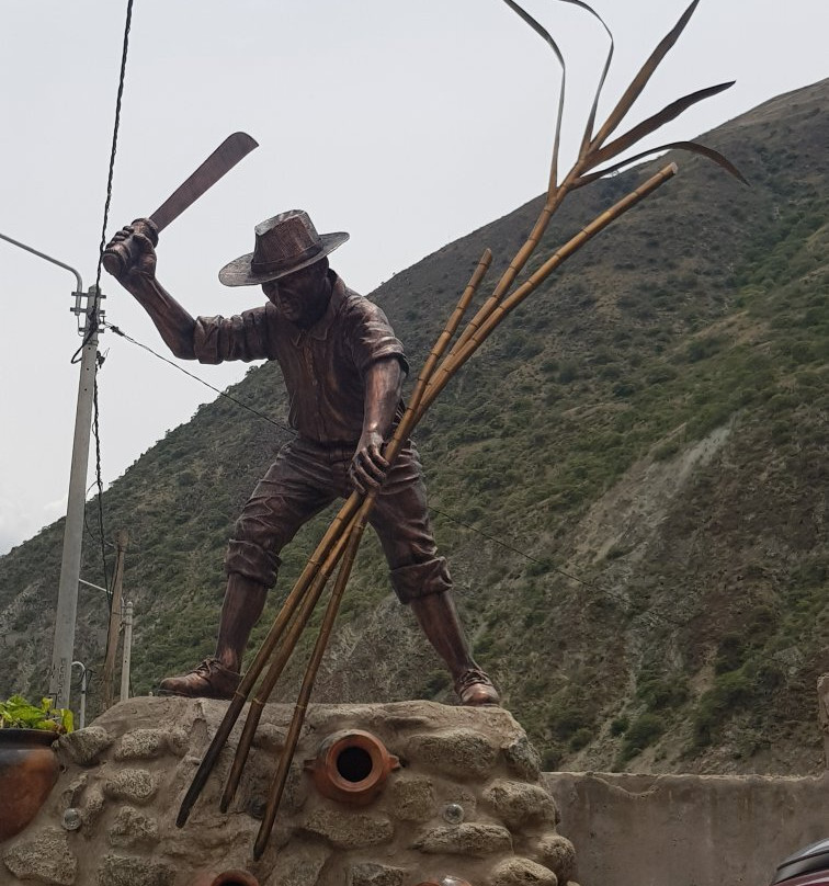 Puente colonial Pachachaca-Abancay必去景点