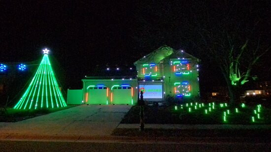 Mussers Christmas Light Show-New Castle必去景点