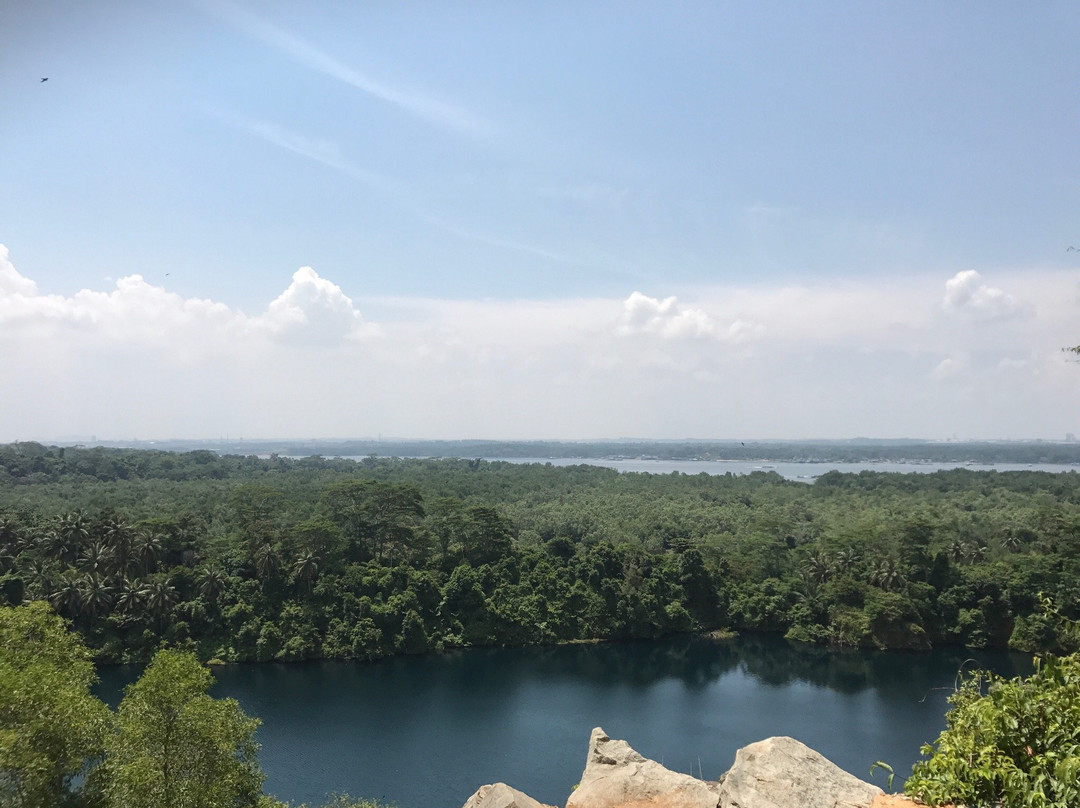 Puaka Hill景点图片