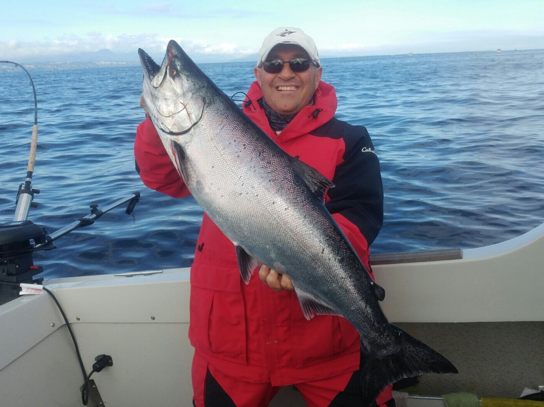 Reel Time Fishing Charters & Marine Tours-纳奈莫必去景点