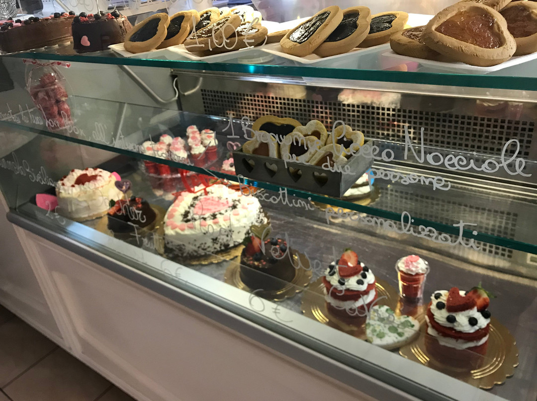 Melella Pane,Torte e Caffè