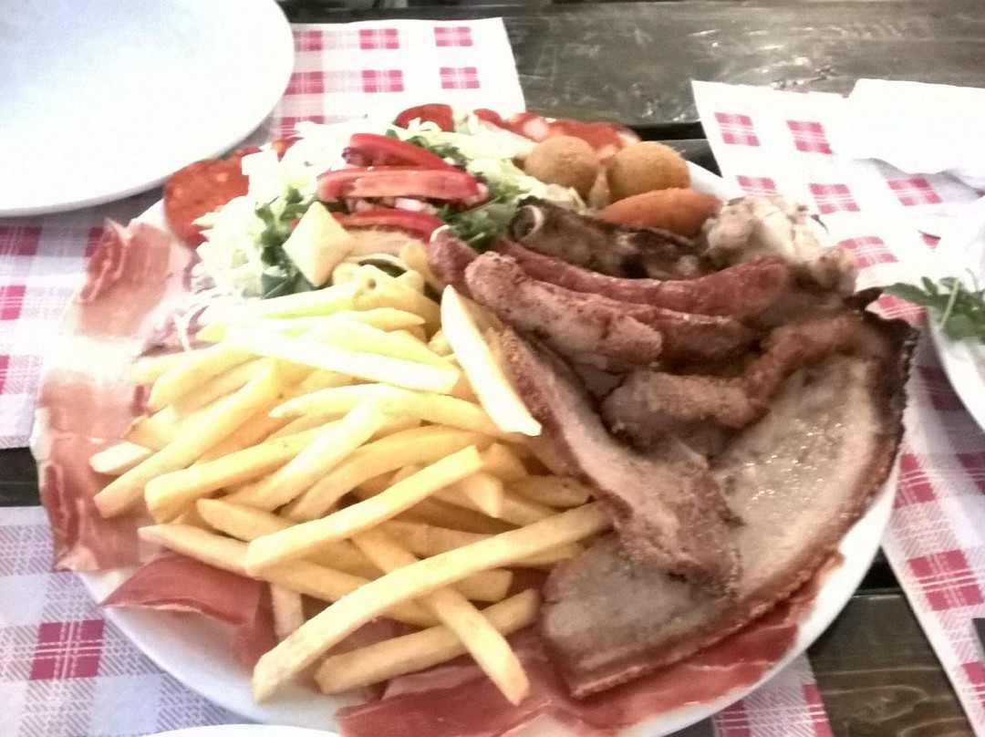 Hollywood Pub Pizzeria Forno a Legna