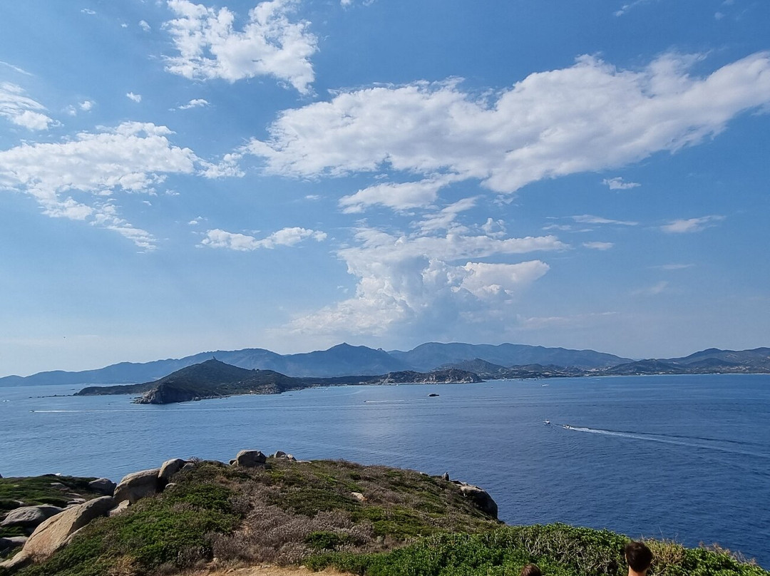 Faro Dell'isola Dei Cavoli景点图片