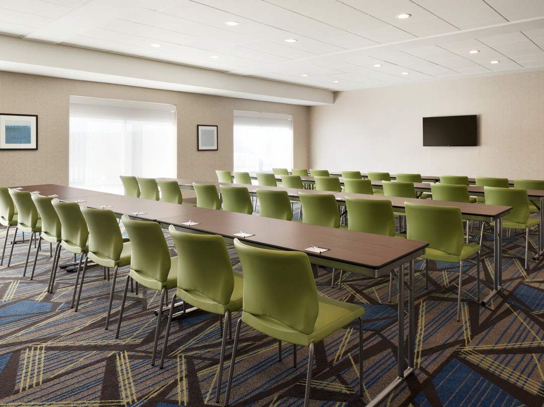 Holiday Inn Express & Suites Cincinnati South - Wilder By IHG主图