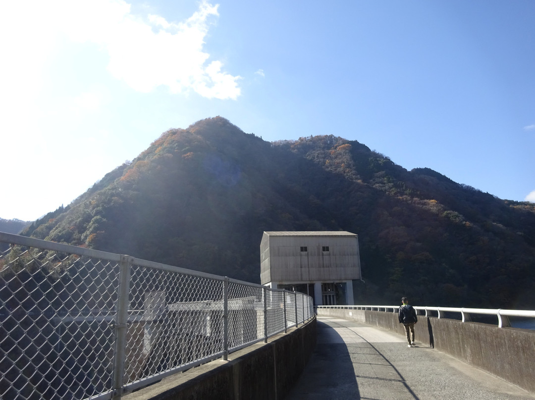 Shin Nariwagawa Dam-高粱市必去景点