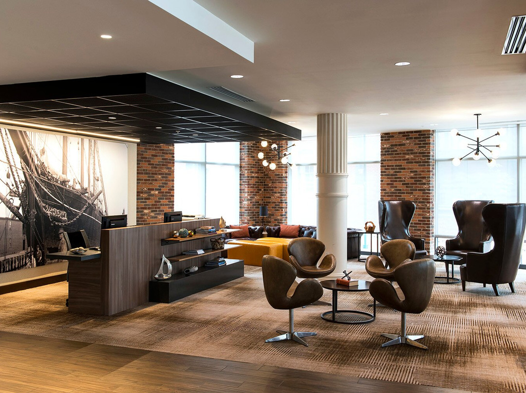 Courtyard by Marriott Portland Downtown/Waterfront主图