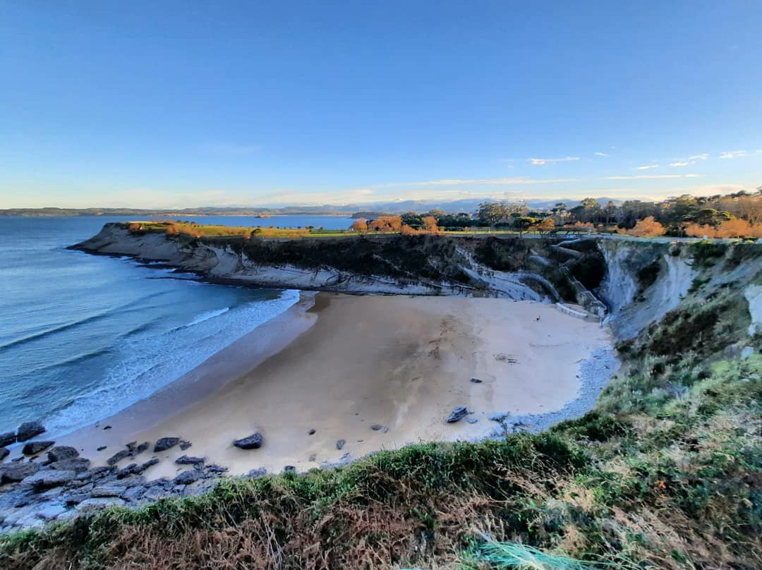 Playa de Mataleñas-桑坦德必去景点