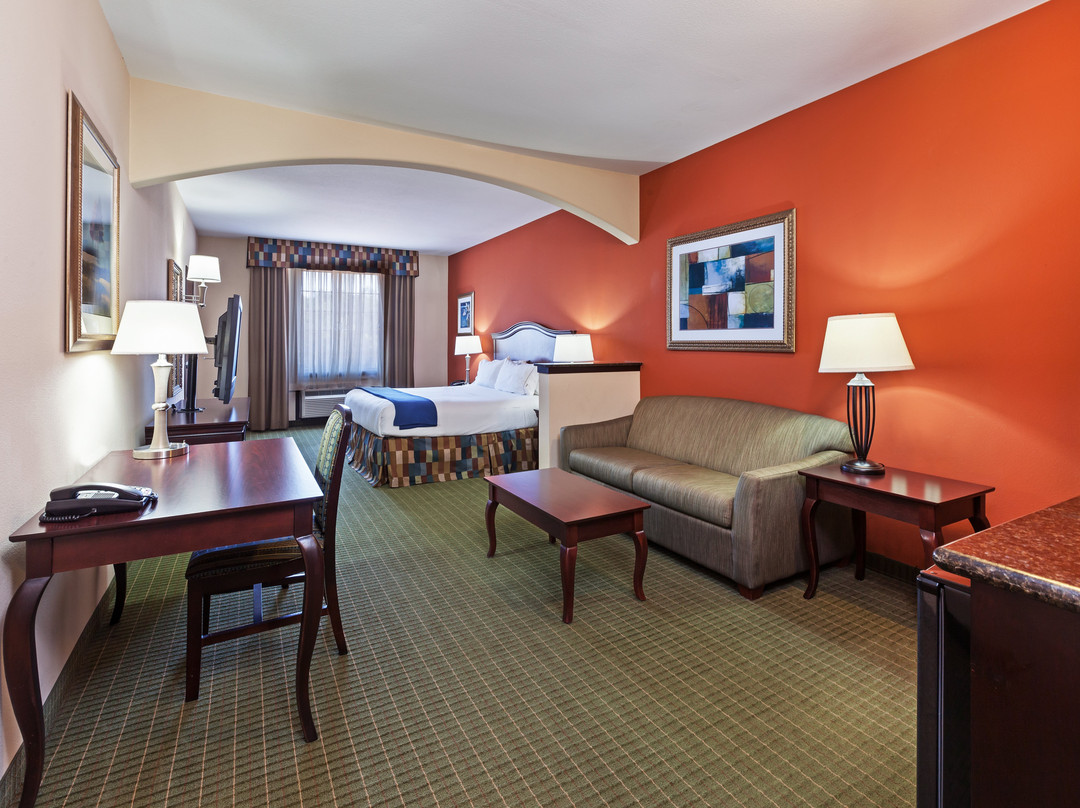 Holiday Inn Express & Suites Henderson-Traffic Star by IHG主图