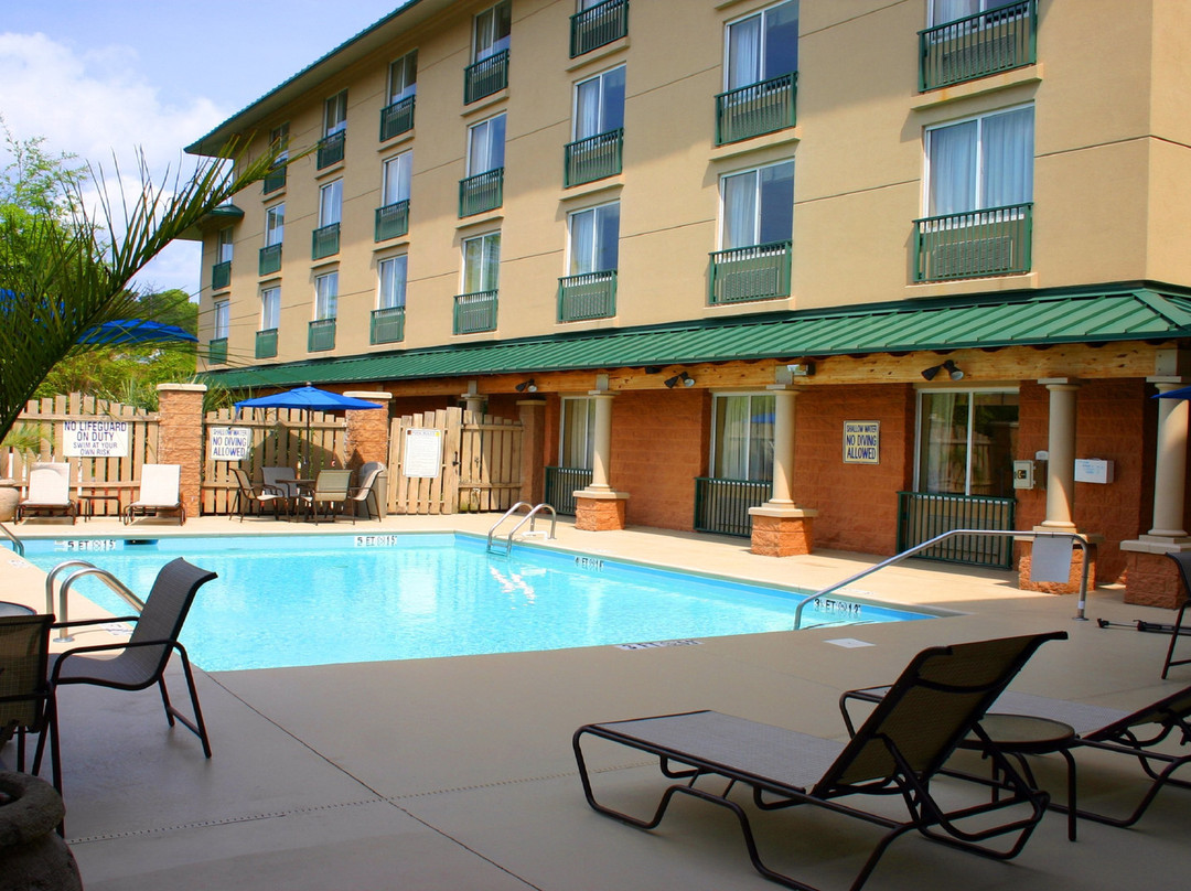Holiday Inn Express & Suites Bluffton @ Hilton Head Area By IHG主图