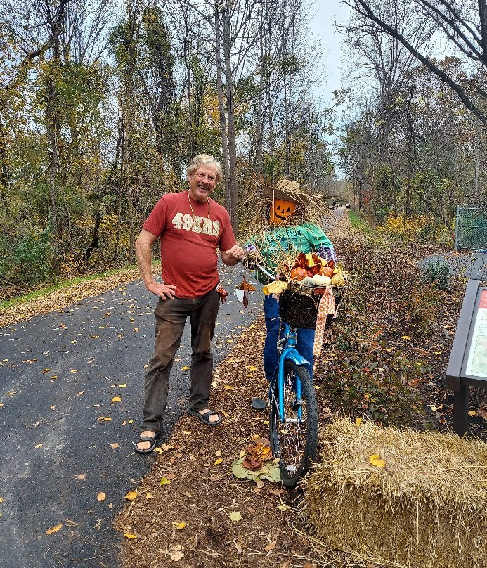 Blackwater Creek Trail景点图片