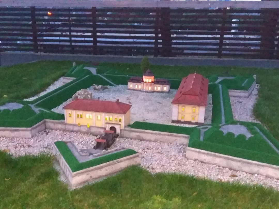 Museum of Miniatures Castles of Ukraine-Kamianets-Podilskyi必去景点
