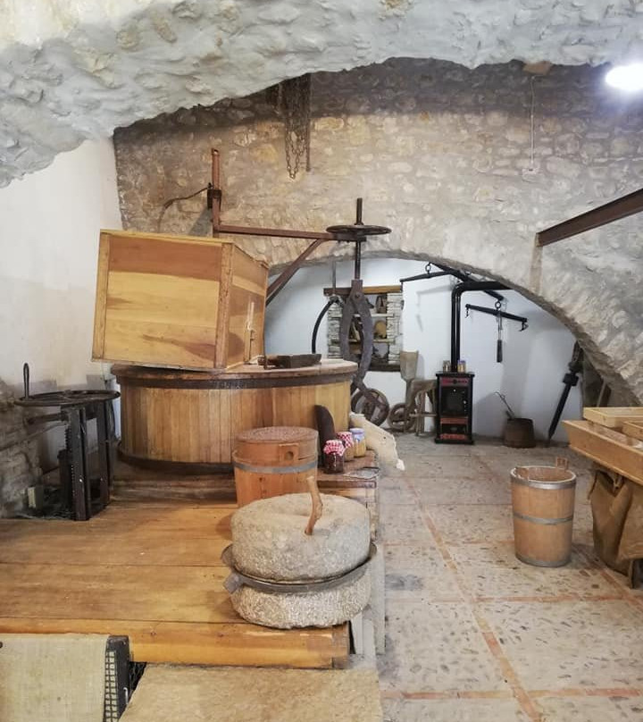 Associazione "Lo Moleno d'acqua del Ponte"景点图片