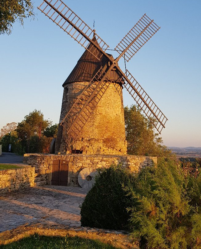 Moulin de Cugarel-Castelnaudary必去景点