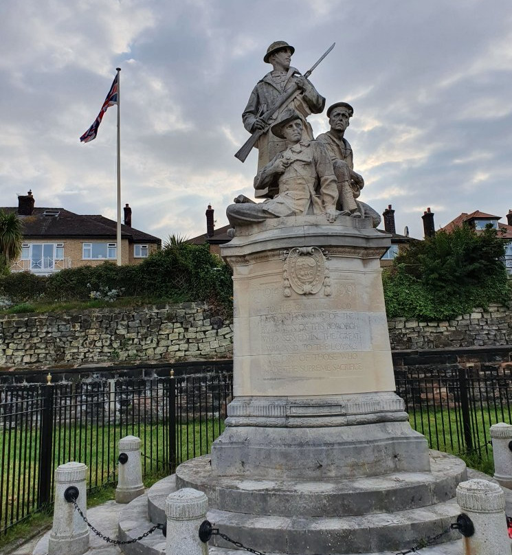 New Brighton War Memorial景点图片