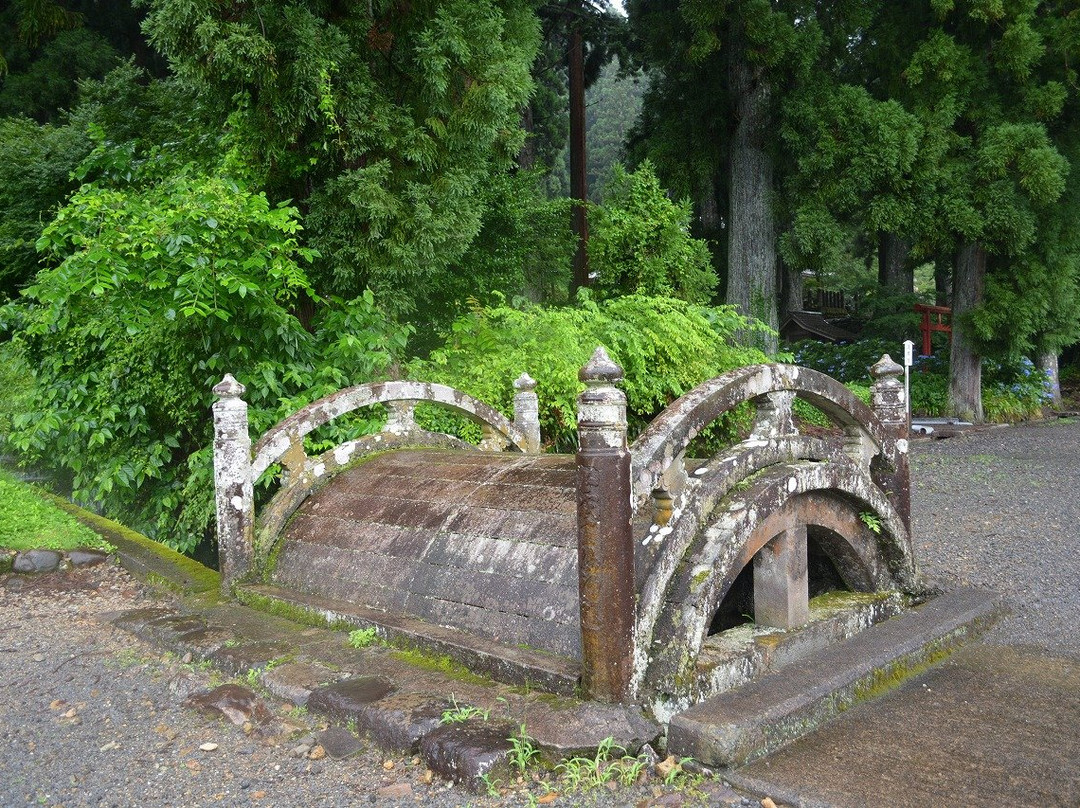 Nagataki Hakusan Shrine-郡上市必去景点