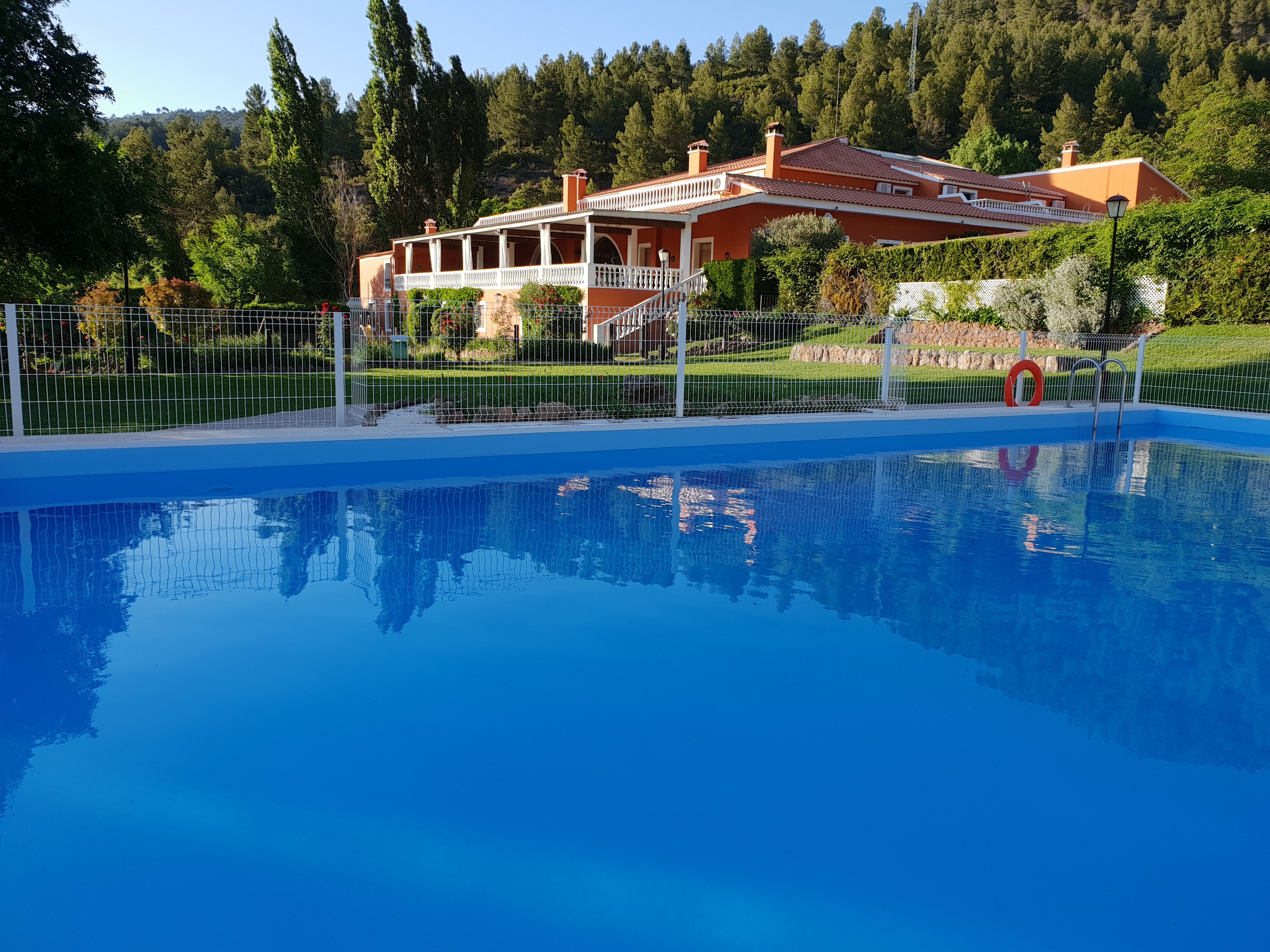 Hospedium Hotel Val de Pinares-官方