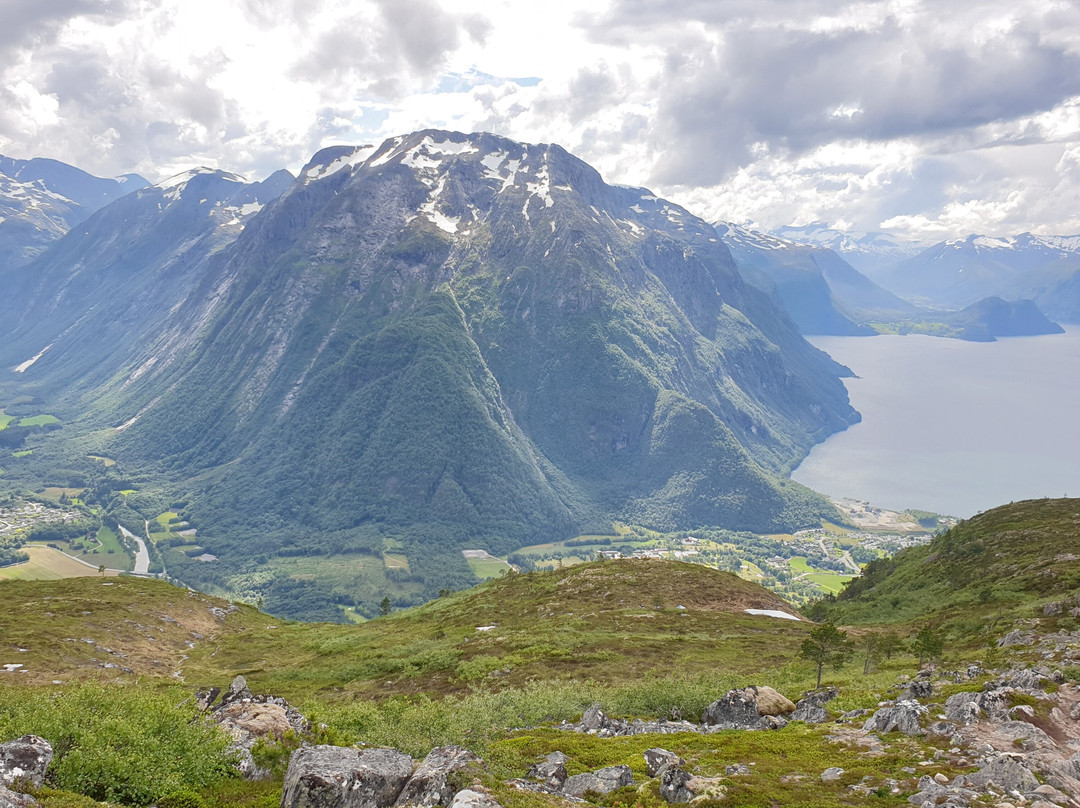 Romsdalseggen景点图片